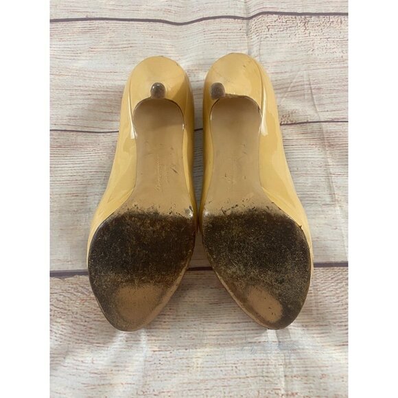 Salvatore Ferragamo Women's Tina Patent Platform Pump Nude - 6B - Picture 6 of 13